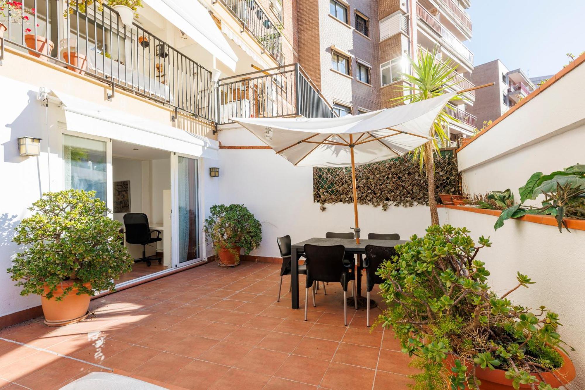 Aparteasy - Private Terrace, 3-Bedroom Apartment Barcelona Kültér fotó